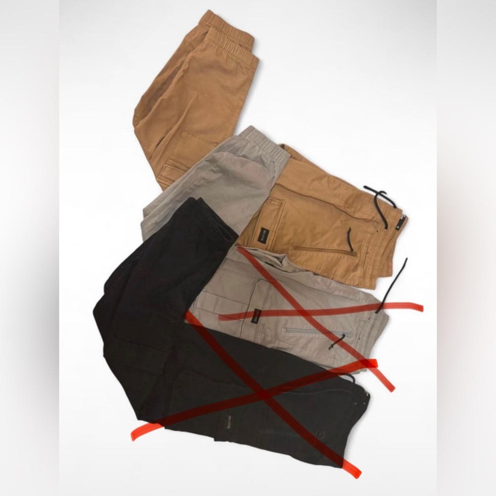 Hollister Men's Pants - Beige and Black PRICE IS ONLY FOR 1